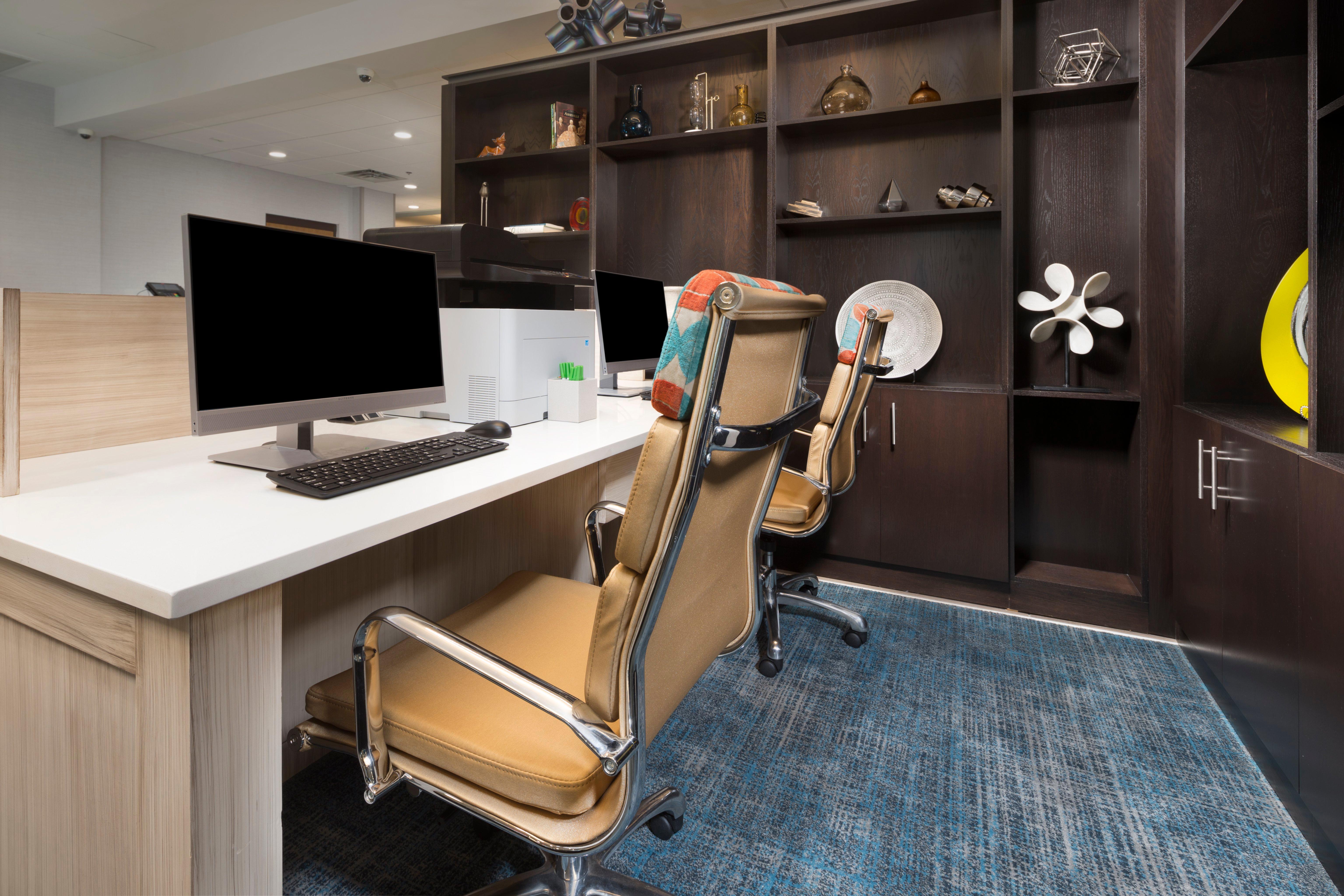 Holiday Inn & Suites Arden - Asheville Airport By Ihg Bagian luar foto