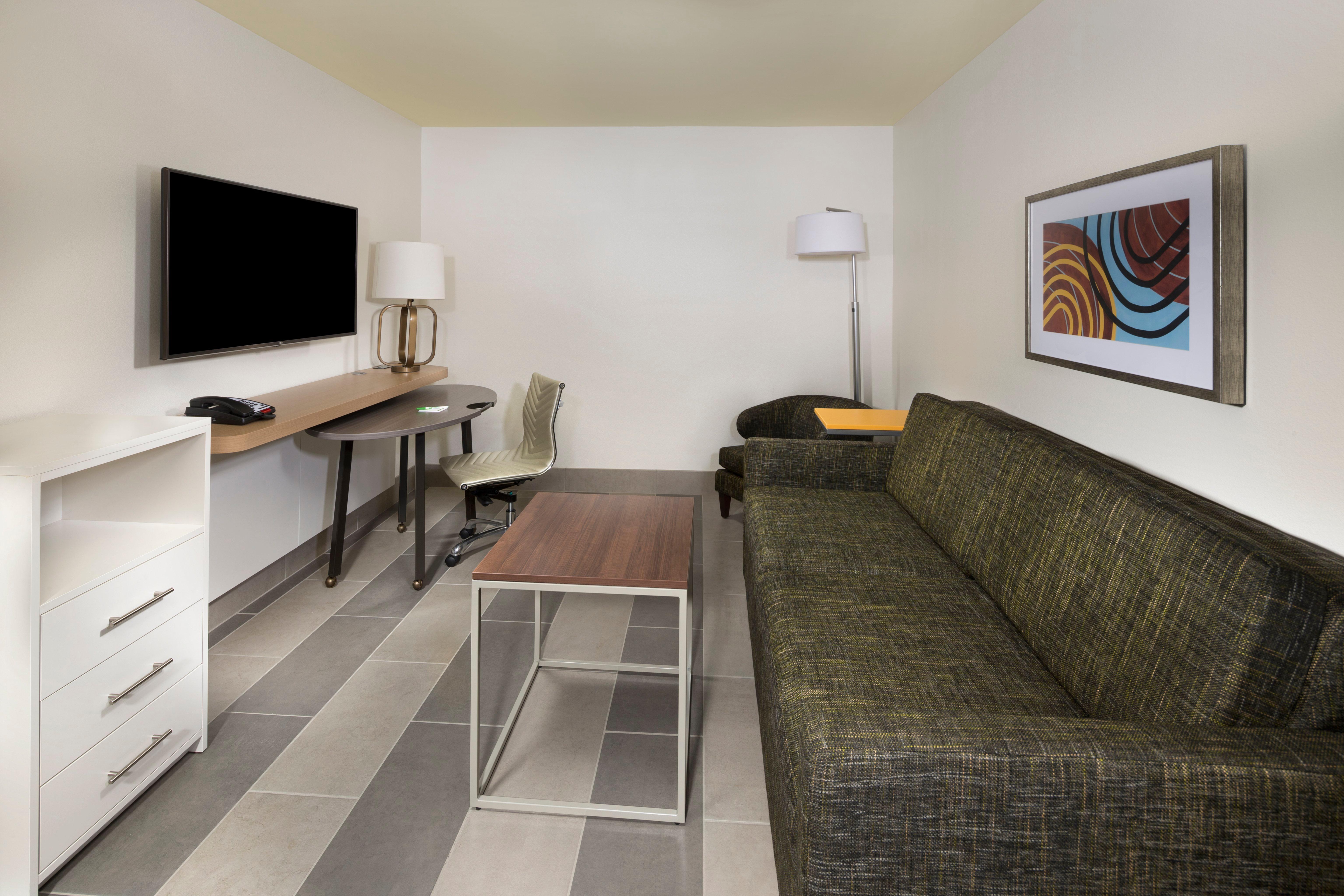 Holiday Inn & Suites Arden - Asheville Airport By Ihg Bagian luar foto