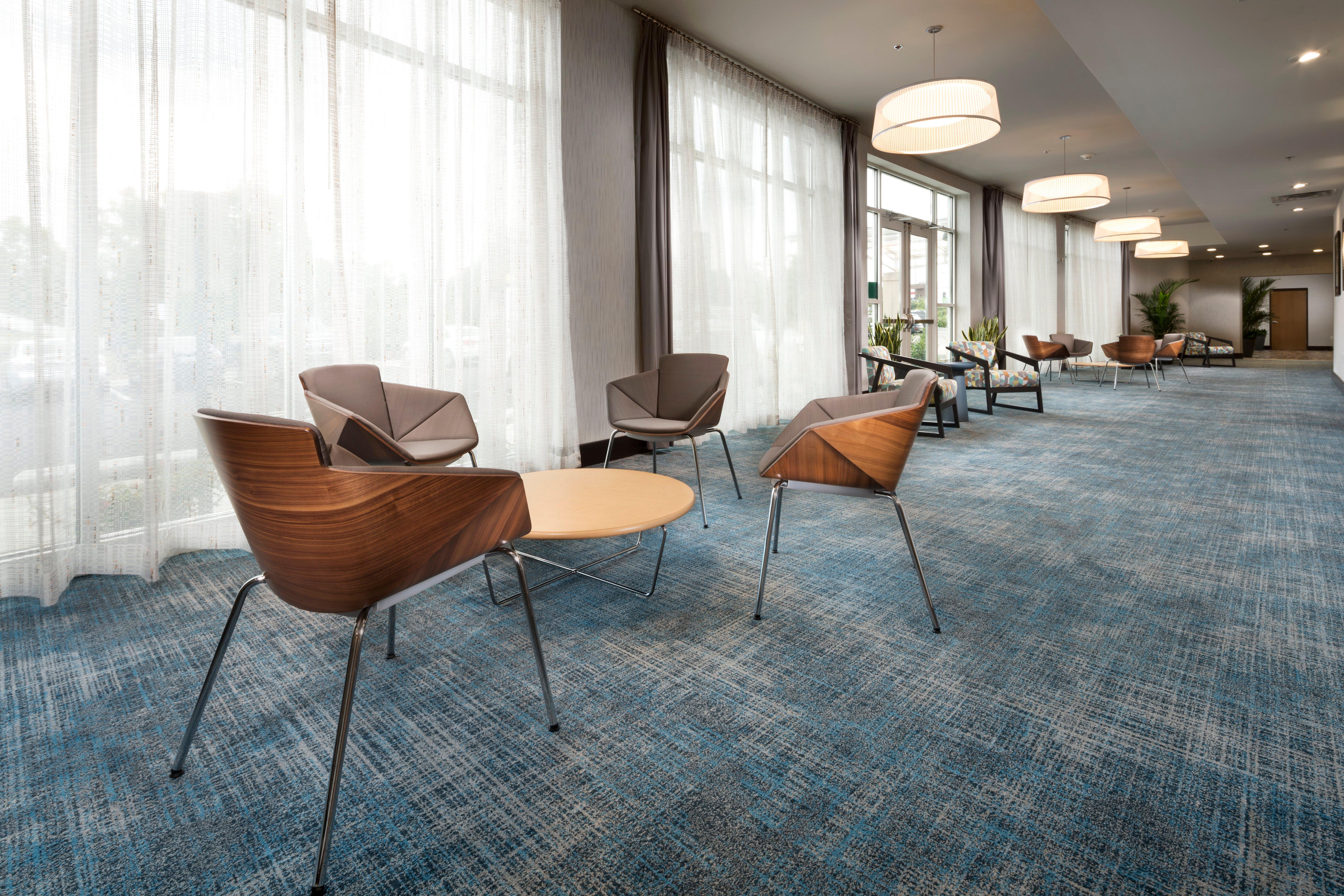 Holiday Inn & Suites Arden - Asheville Airport By Ihg Bagian luar foto