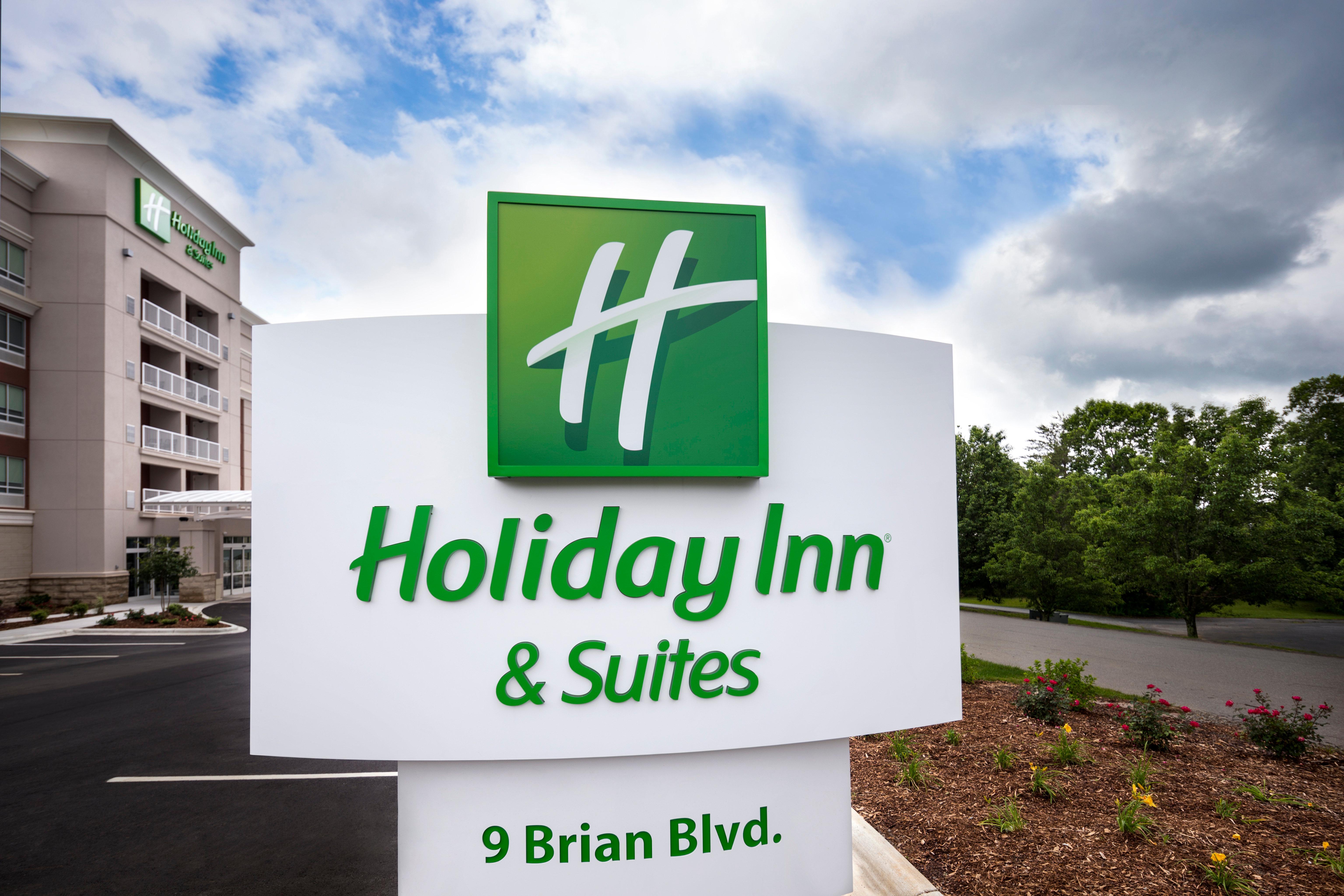 Holiday Inn & Suites Arden - Asheville Airport By Ihg Bagian luar foto