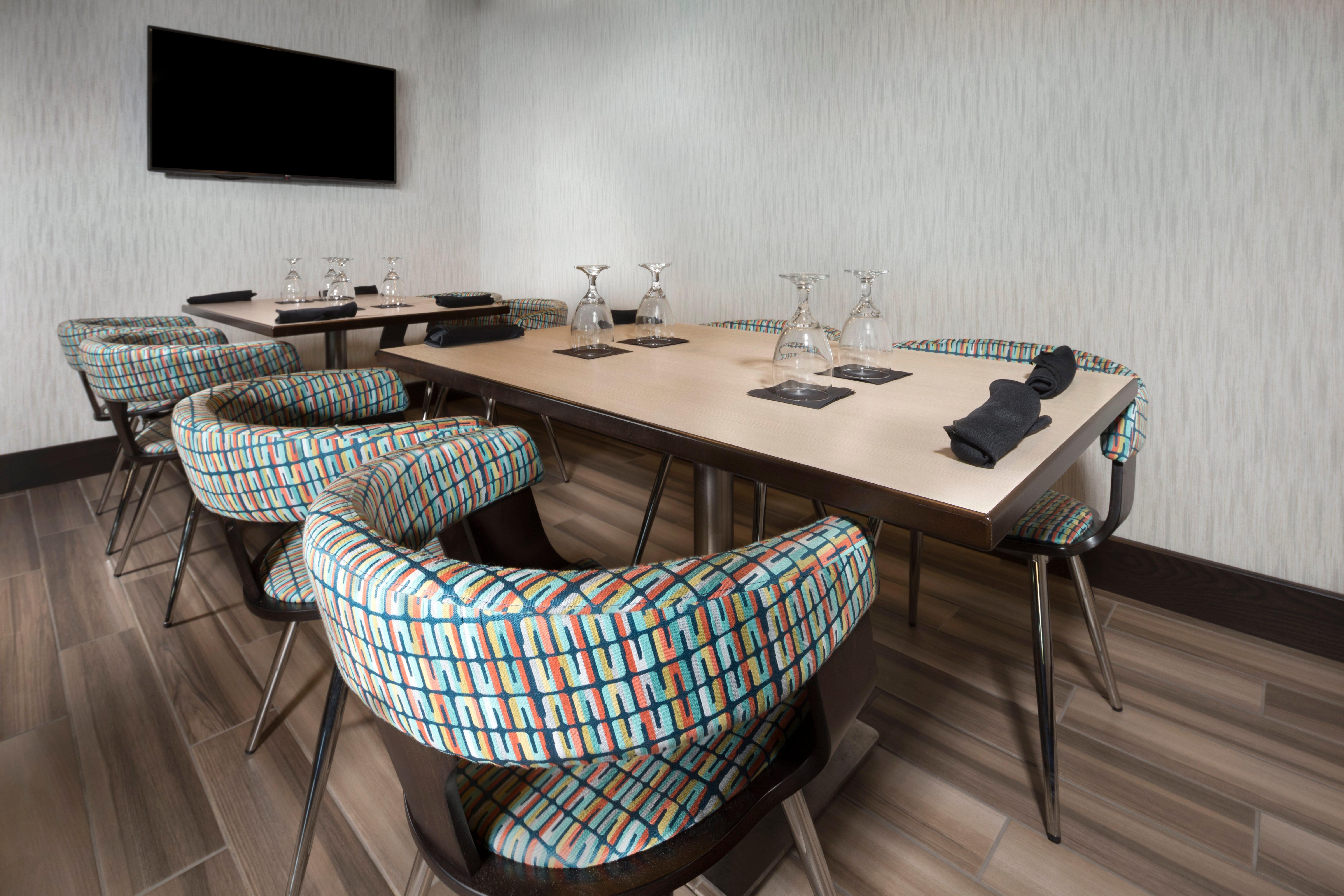 Holiday Inn & Suites Arden - Asheville Airport By Ihg Bagian luar foto