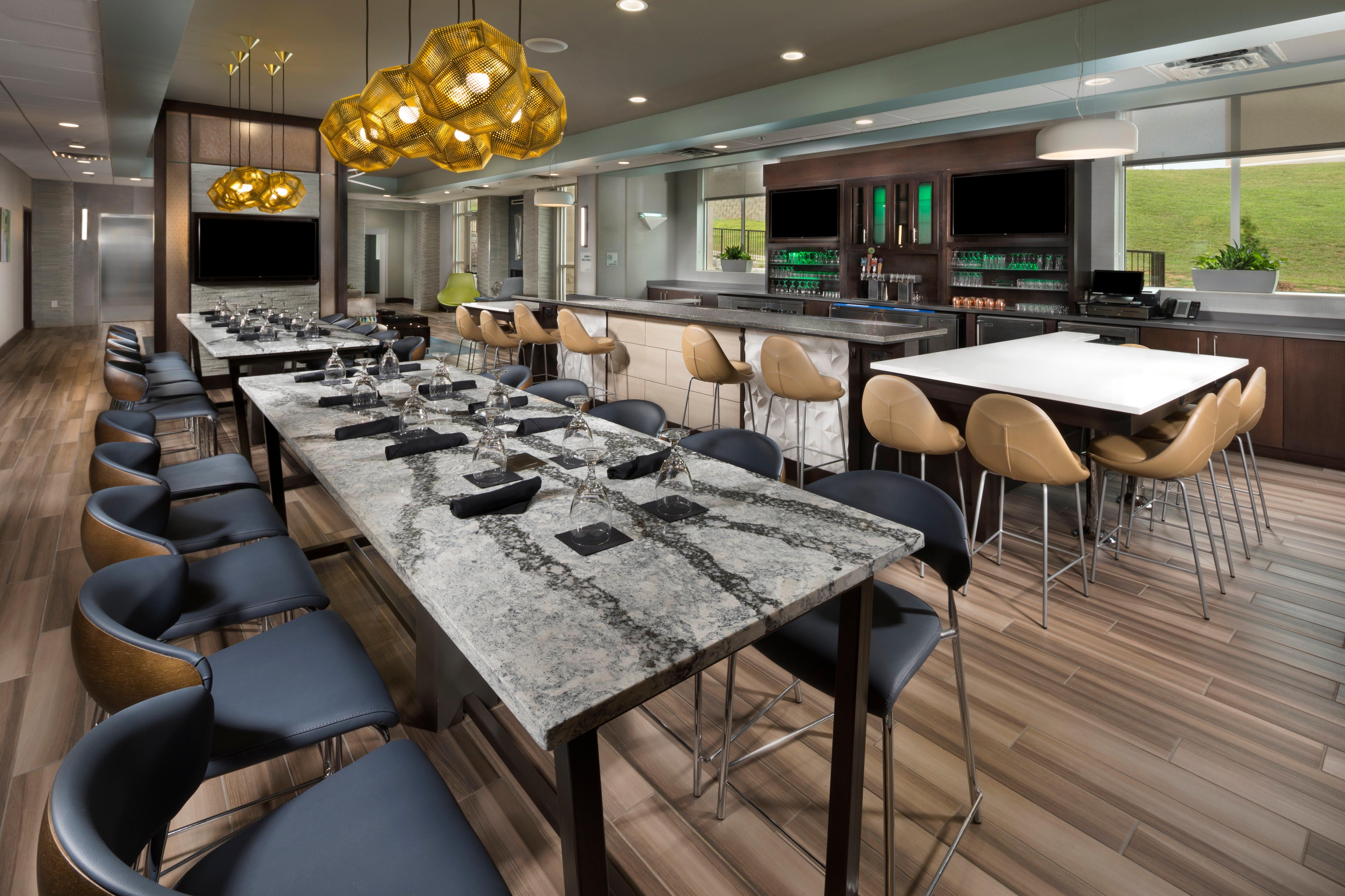 Holiday Inn & Suites Arden - Asheville Airport By Ihg Bagian luar foto